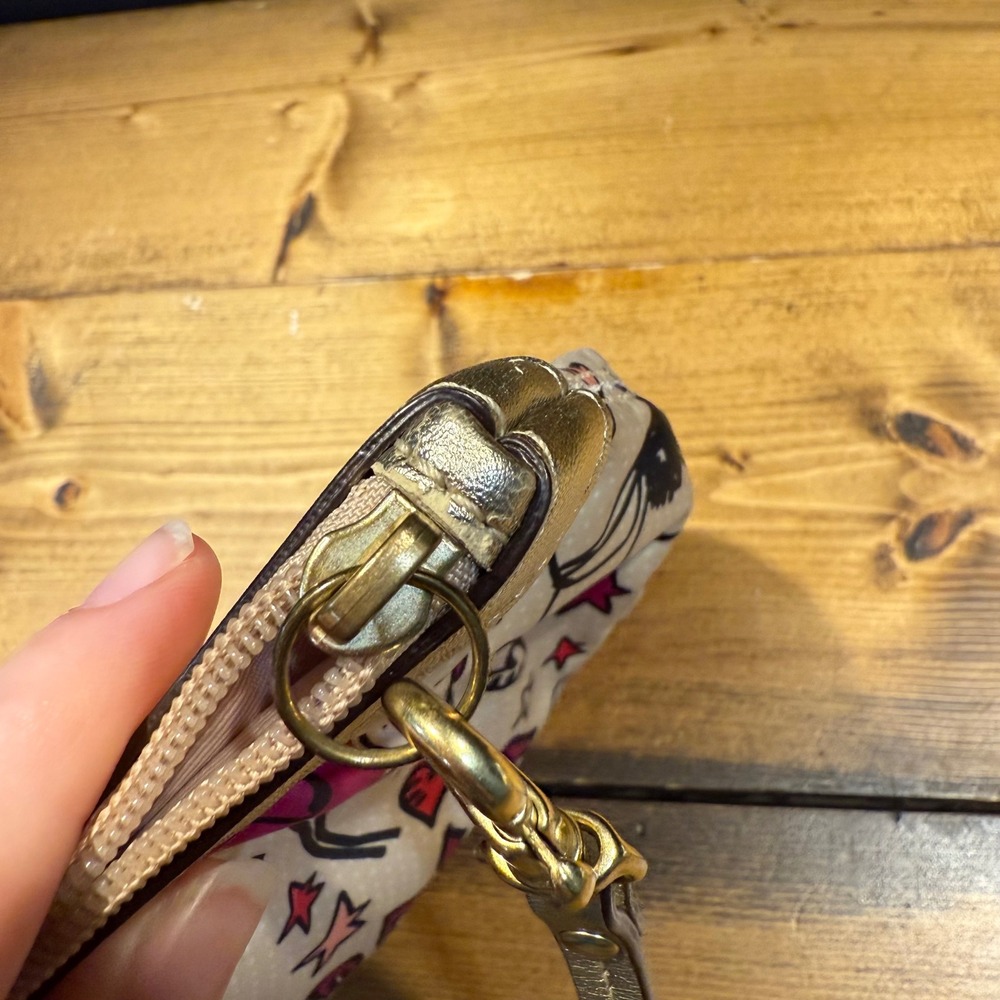 Coach Poppy Graffiti Floral Wristlet Clutch Pink Gold Multicolor - Picture 4 of 6